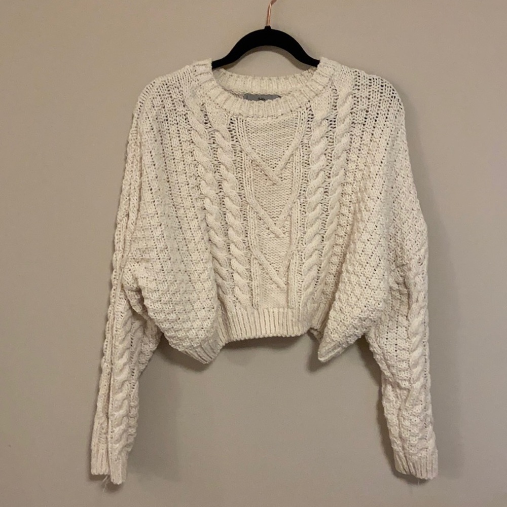 Adika sweater